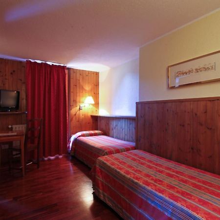Hotel Dolonne Courmayeur Eksteriør billede