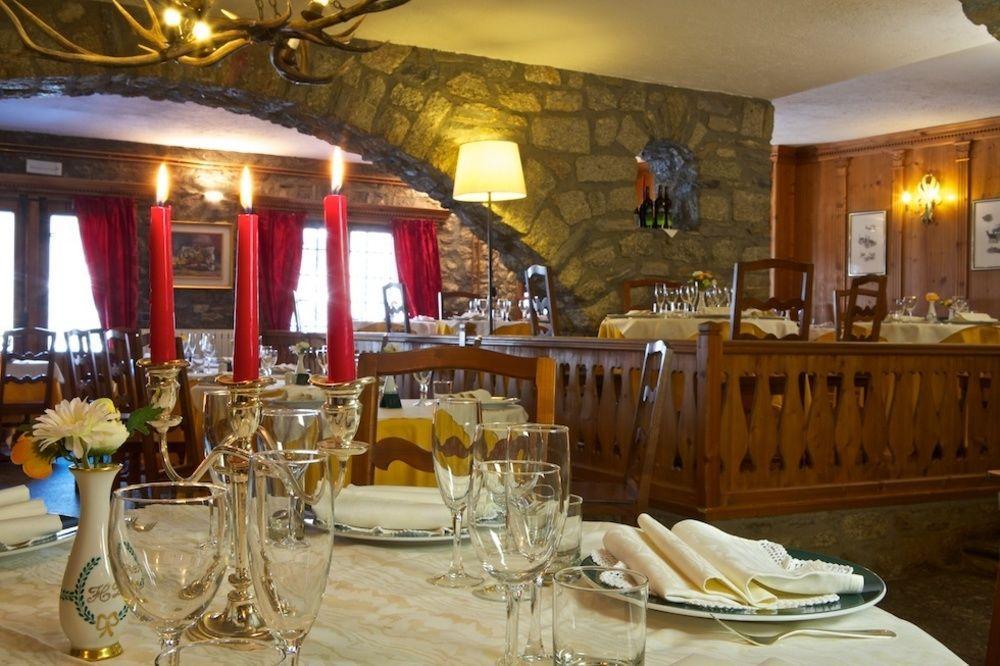 Hotel Dolonne Courmayeur Eksteriør billede
