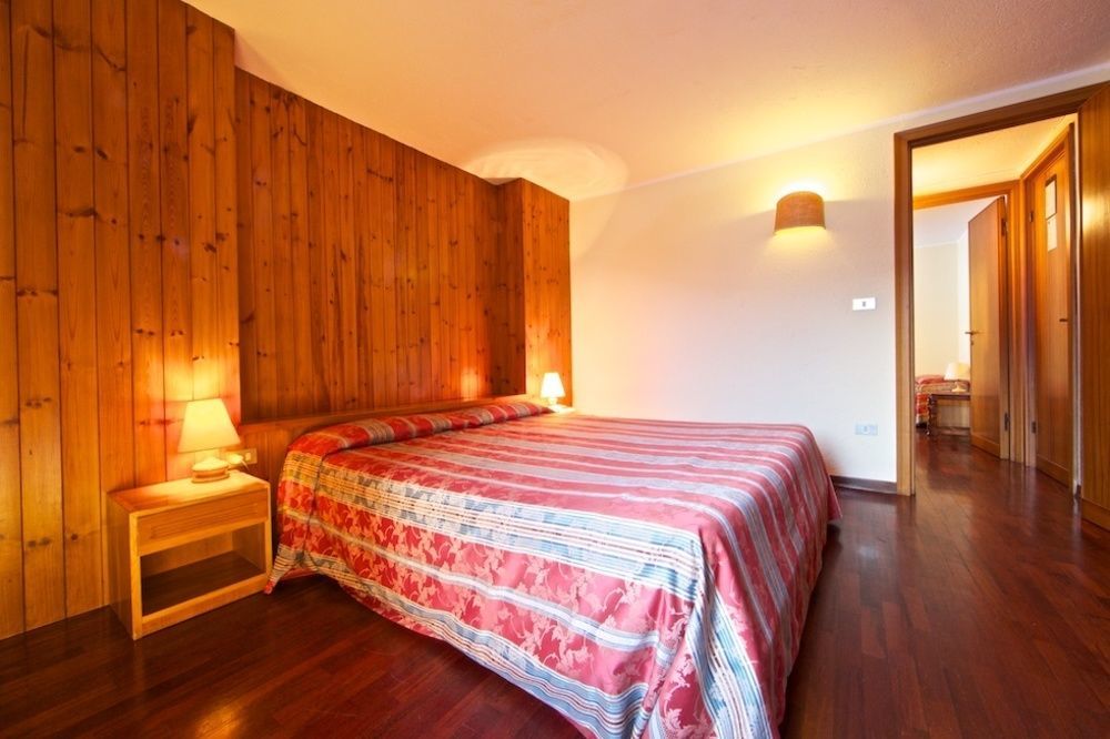 Hotel Dolonne Courmayeur Eksteriør billede