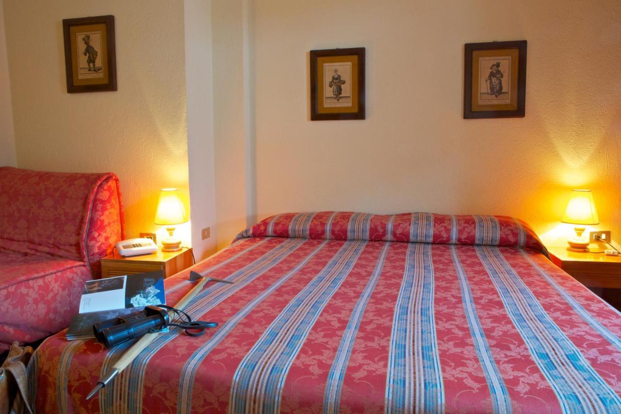 Hotel Dolonne Courmayeur Værelse billede